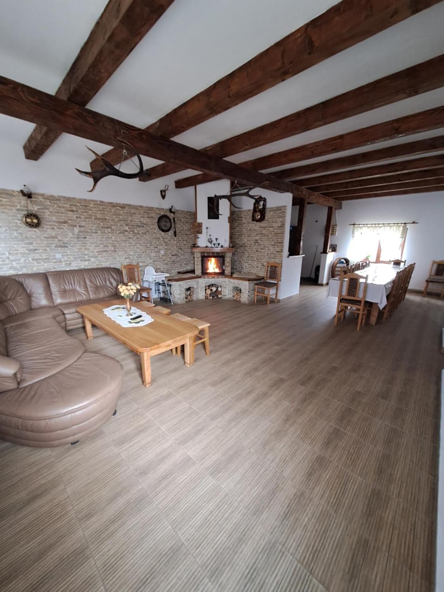 Casa Cristalul Muntilor Poiana Mărului Exterior foto